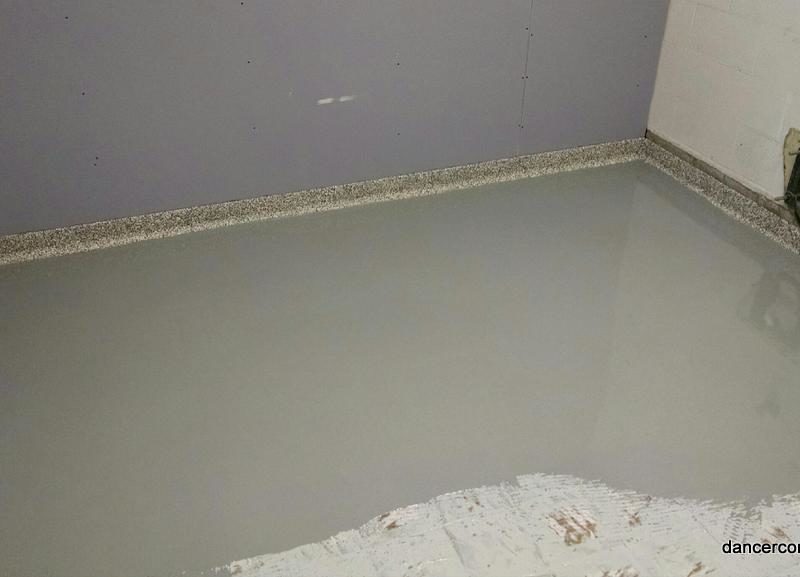 Medium gray epoxy with chip blend Oystershell