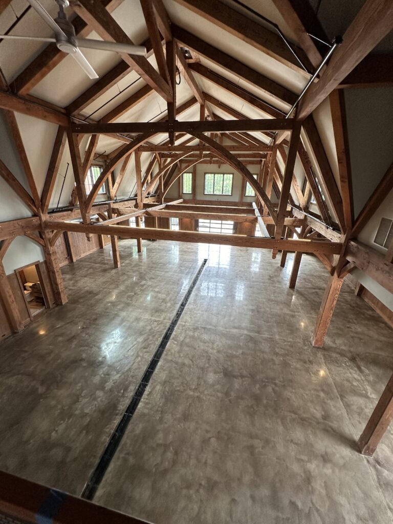 DANCER_PolishedConcreteFloors_ReactiveStain_CulverBarn_01